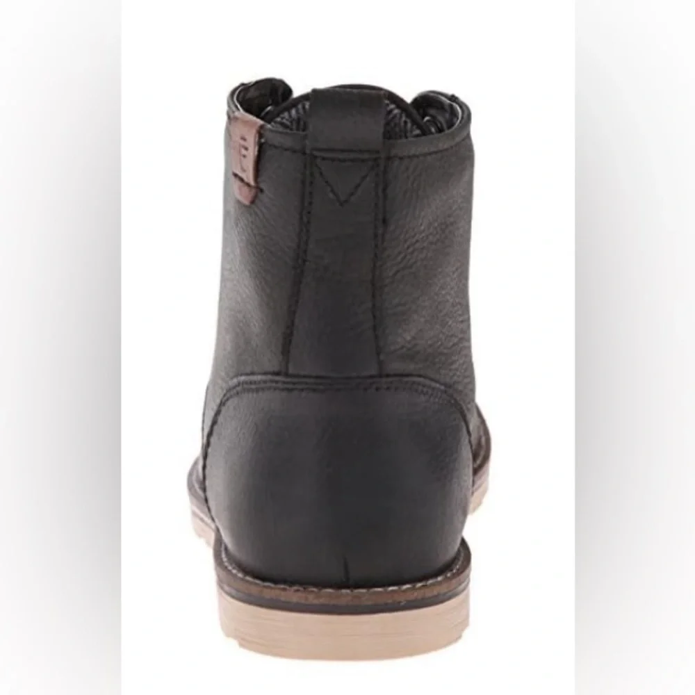 Crevo excellent worn